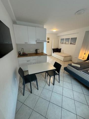 Cozy Flat Near Tivoli Park With Free Parking Apartment ลูบลิยานา ภายนอก รูปภาพ